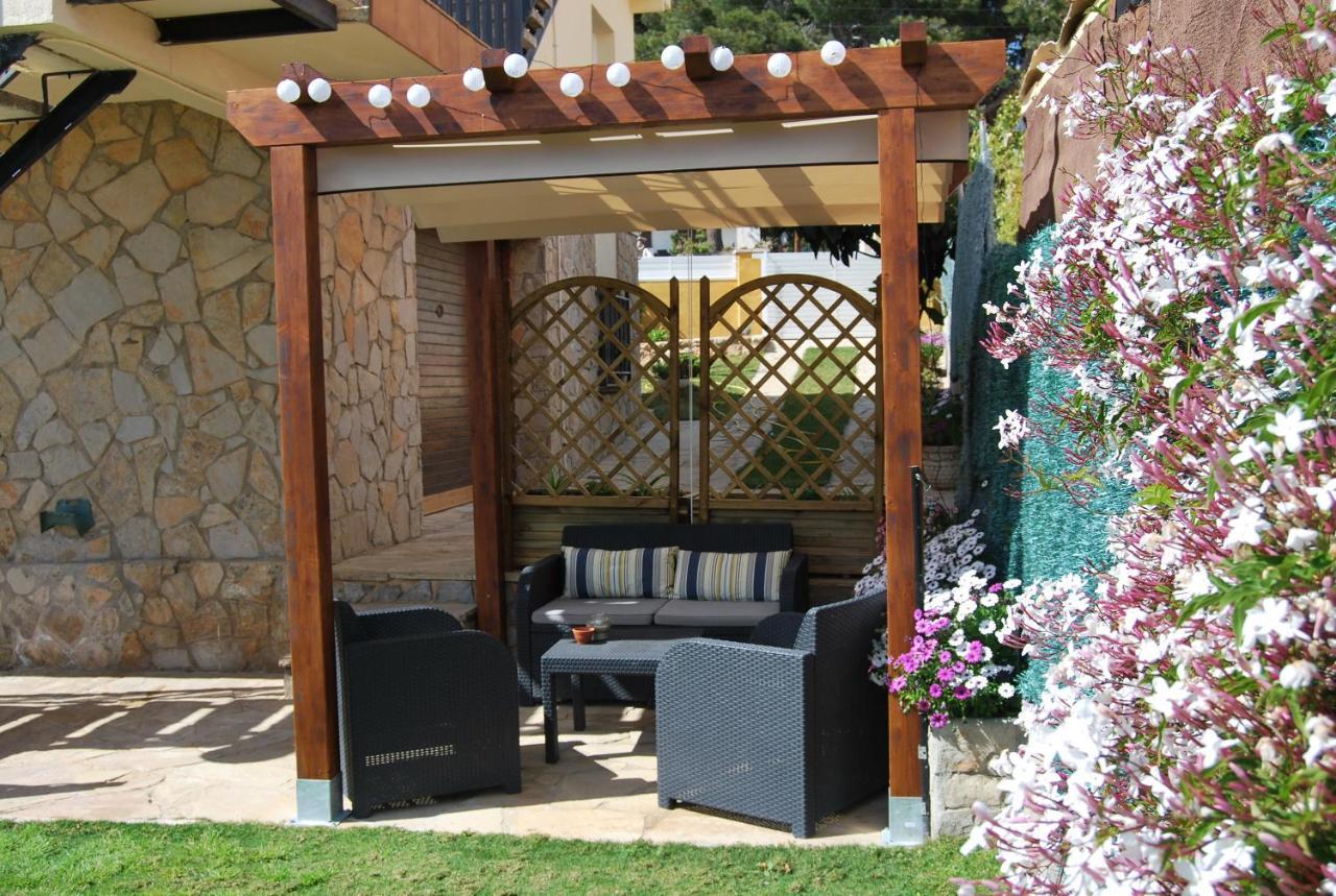 Sunny Holiday Home Крешель Экстерьер фото